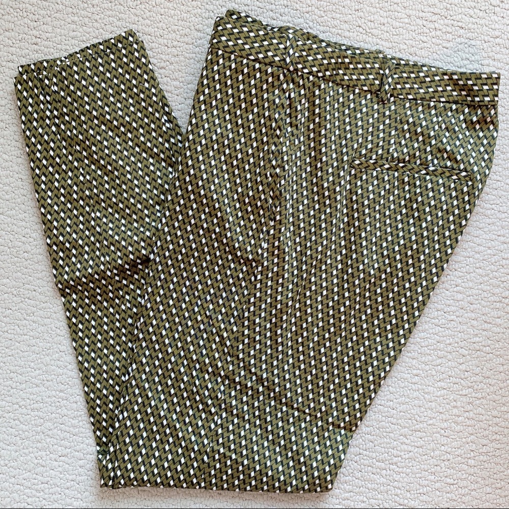 EUC Zara slim cropped pants